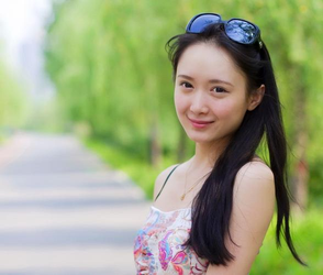 男女插孔应用主界面展示